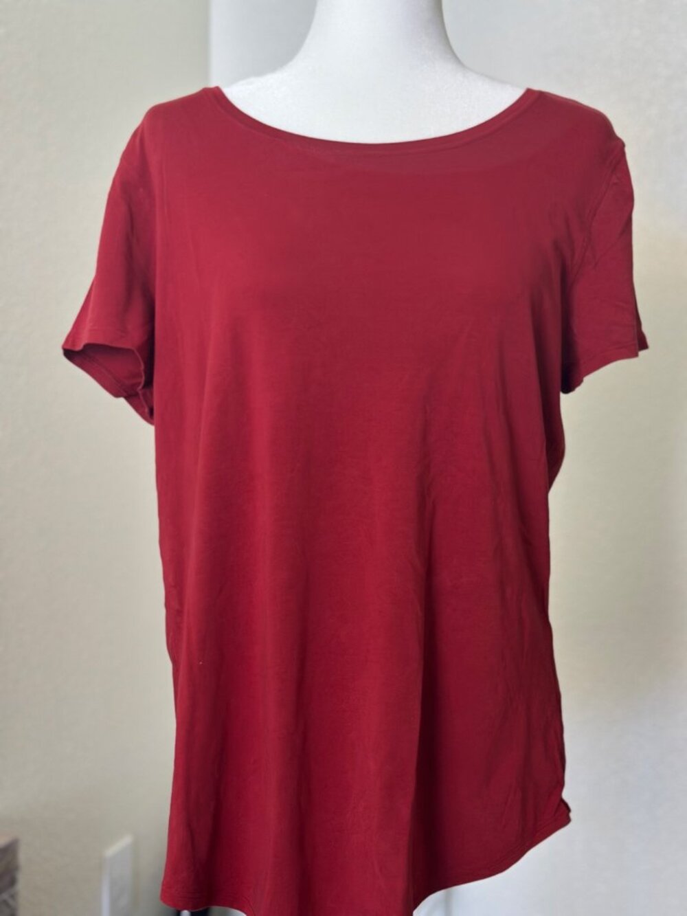 Lululemon Red Short Sleeve T-Shirt Women's XL (Estimated) - Athletic Crew Tee